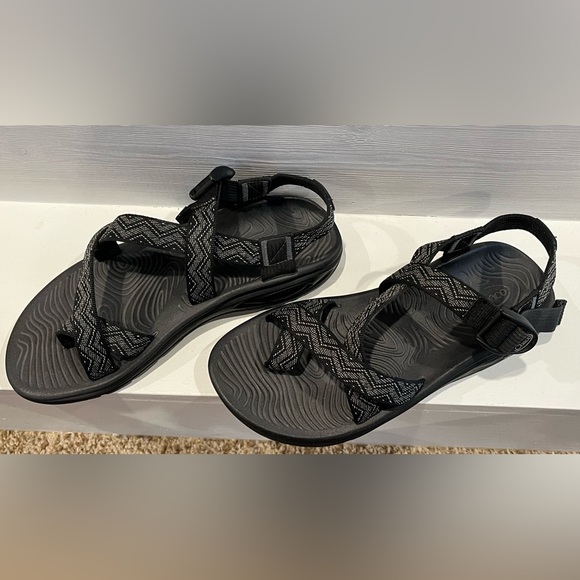 Chaco Women's Sandals Black Size 8 - Picture 8 of 12